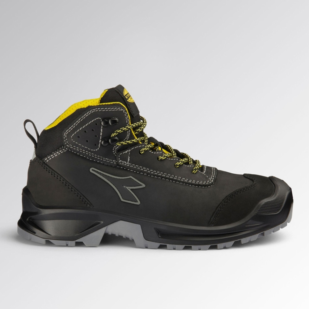 Bocanci de protectie din piele rezistenta la apa - DIADORA - CLASSIC Black S3S FO SC LG SR